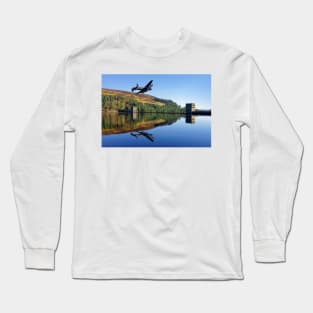 Lancaster Bomber over Derwent Dam Long Sleeve T-Shirt